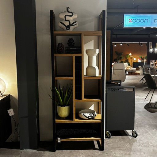 Henders & Hazel Raumteiler aus Metall