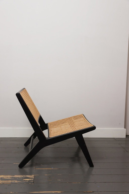 Black rattan chair