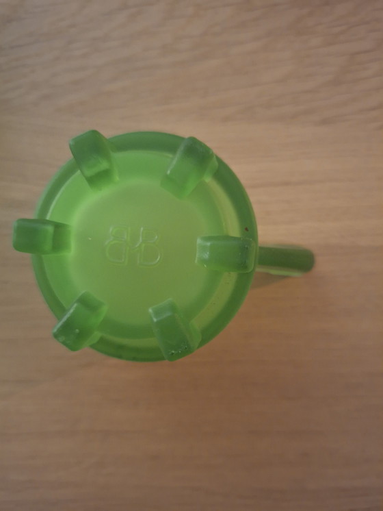 Image 1 of Deux coupes en verre de l'artiste Bas van Beek.