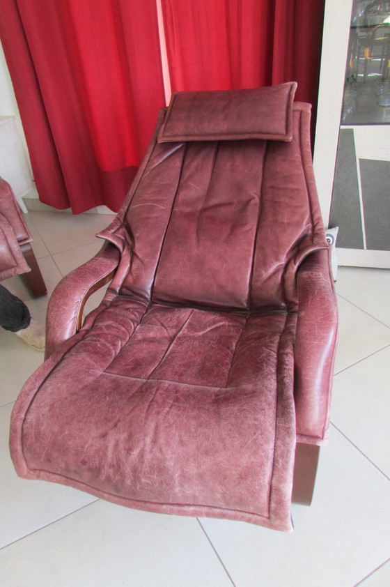Image 1 of Pair of leather recliners, 1980-90