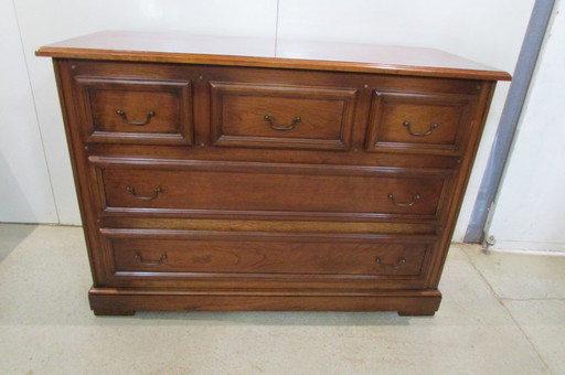 Mahogany chest of drawers, 5 quality drawers