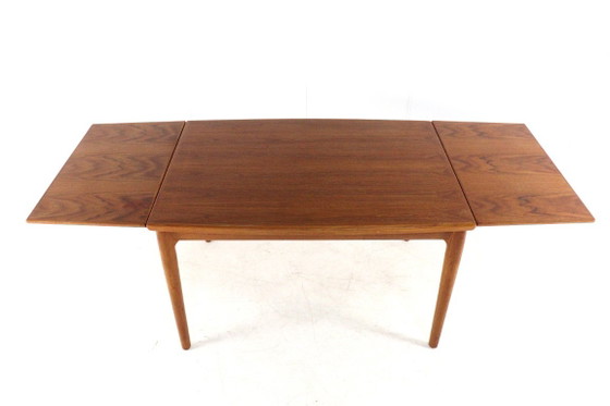 Vintage Danish rectangular extendable teak dining table – Wood (photo 13 of 18)