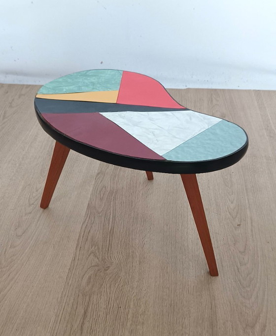 Image 1 of Table d'appoint multicolore des années 1950