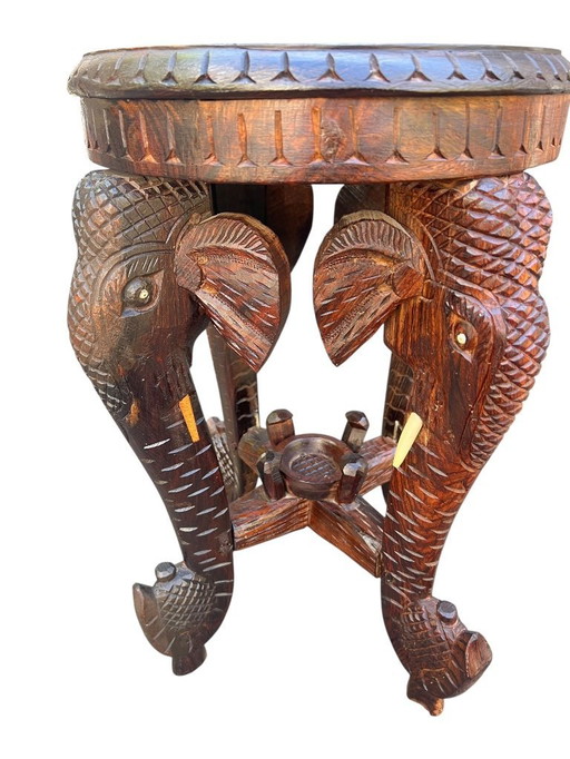 Table d'appoint/tabouret pour fleurs unique en bois avec design de tête d'éléphant et marqueterie env. années 1920-1930