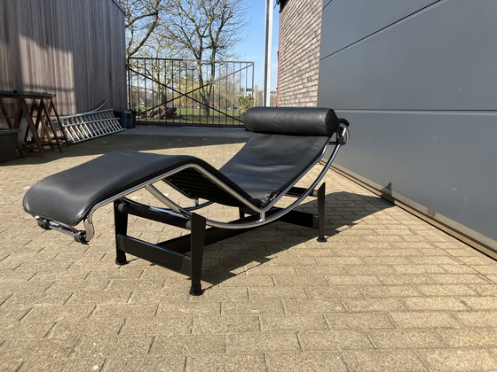 Image 1 of Cassina Le Corbusier LC4 originale nera/cromata, come nuova