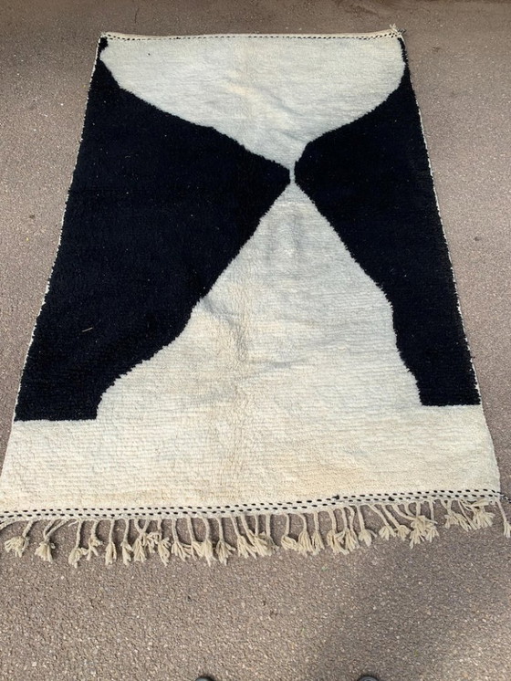 Image 1 of Handmade Moroccan rug 250cm x 150cm