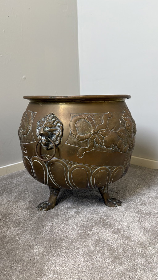 Jardinera francesa antigua