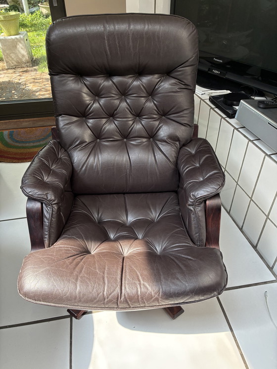 Image 1 of Fauteuil lounge vintage scandinave 