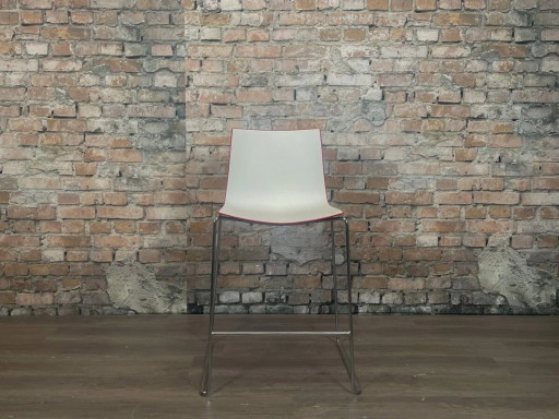 Arper Catifa 46 Sgabello da bar – Bianco rosso | Lievore Altherr Molina