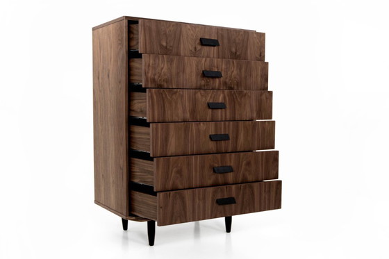 Image 1 of Cómoda P03