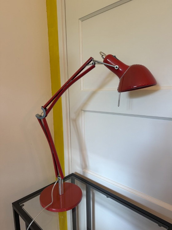 Lumina Naomi Rood – Desk lamps, Metal, Aluminium (photo 2 of 8)