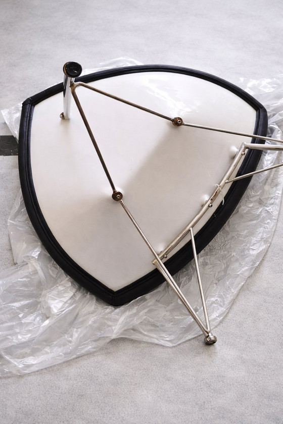 Image 1 of Poltrona di design ispirata alla Coconut Chair – pezzo contemporaneo