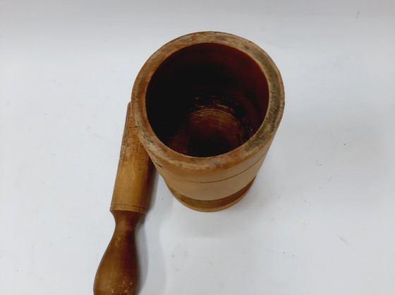 Image 1 of Mortaio e pestello in legno d'epoca