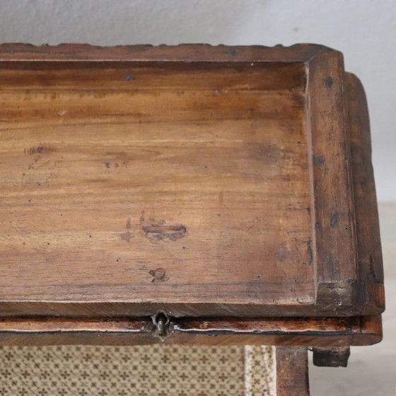 Panca lunga antica in noce con contenitore, Italia inizio XVIII secolo – Panche, Legno (photo 10 of 18)