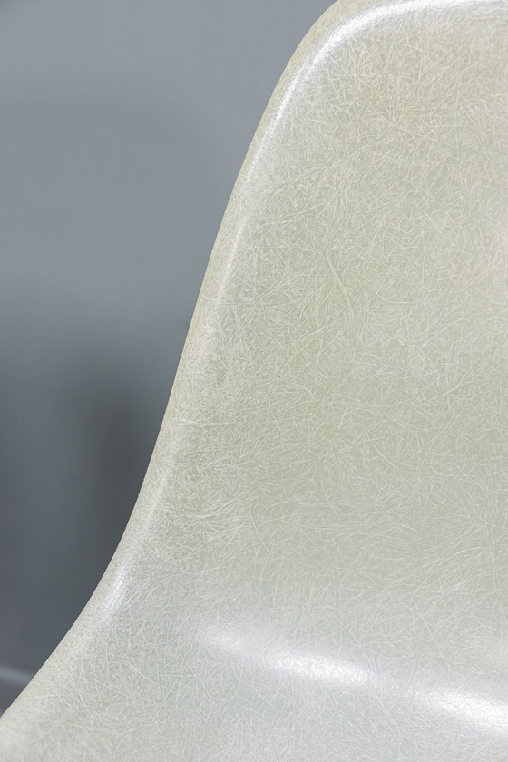 Image 1 of Eames DSW Seafoam Fiberglass stoelen, 6 stuks