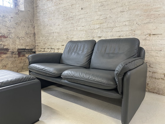 Image 1 of De Sede DS 61 Bank met poef grijs leer vintage