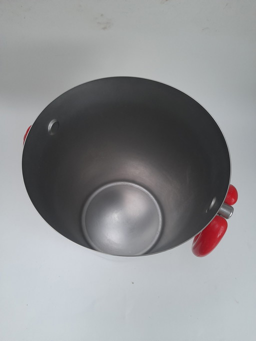 Secchiello per champagne Moon Bar di Miriam Mirri per Alessi