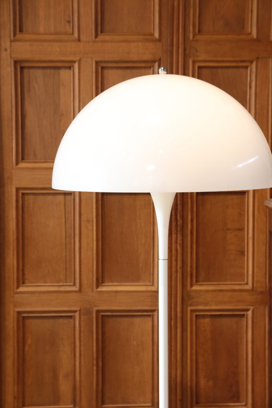 Image 1 of Armoire à panneaux en chêne antique du XIXe siècle