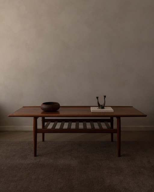 Tavolino da caffè danese in teak di Grete Jalk con struttura a doghe, anni '60