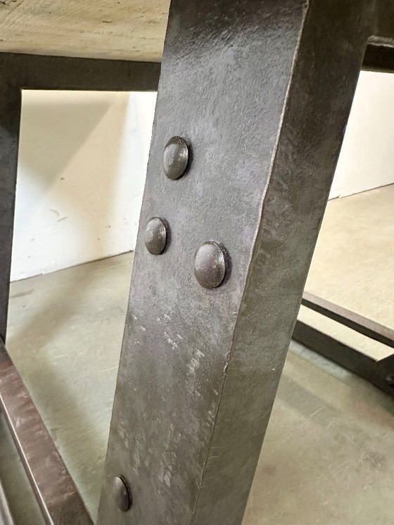 Image 1 of Mesa de centro industrial remachada, década de 1960