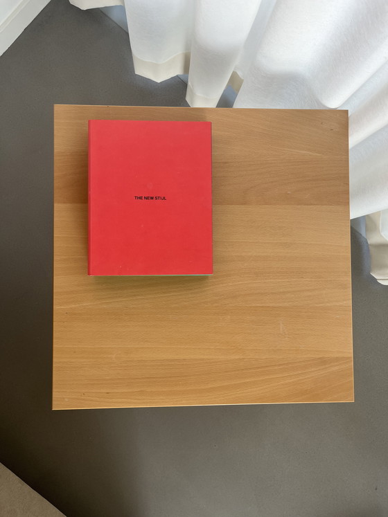 Image 1 of Vintage Pin Age Side Table – Arne Jacobsen for Fritz Hansen