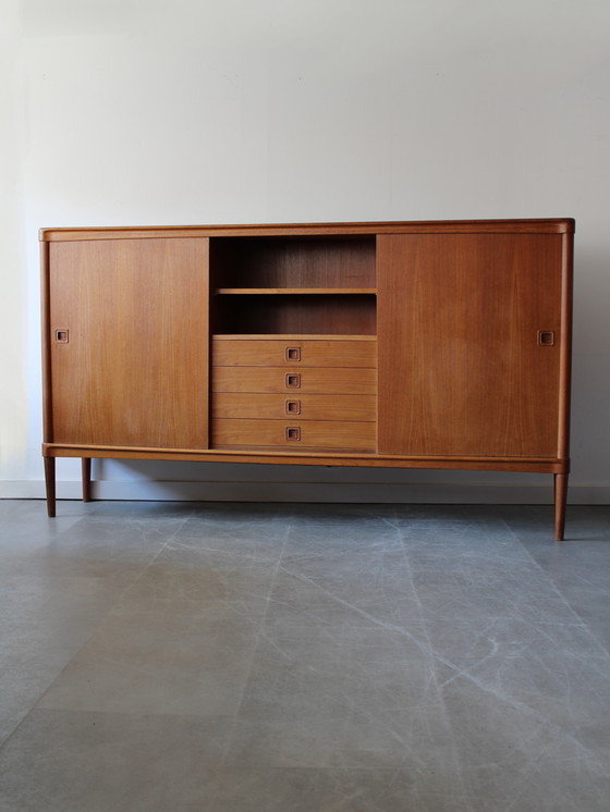 Image 1 of Vintage Deens highboard door H.W. Klein voor Bramin