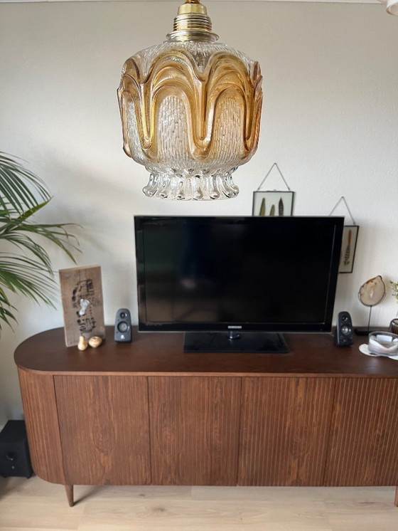 Image 1 of Deux abat-jour vintage en verre ambré