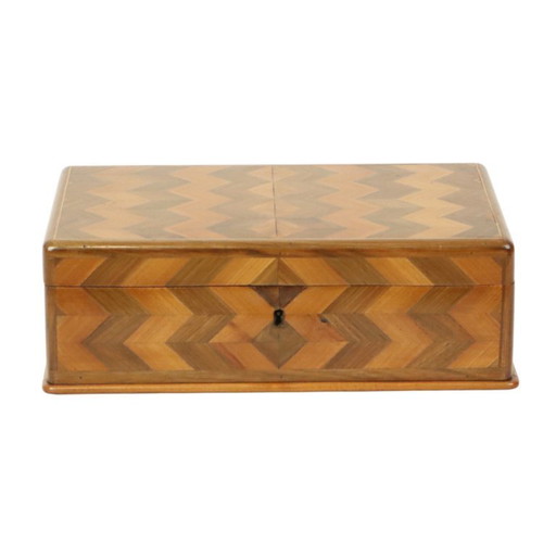 Boîte à bijoux en bois à chevrons Art déco