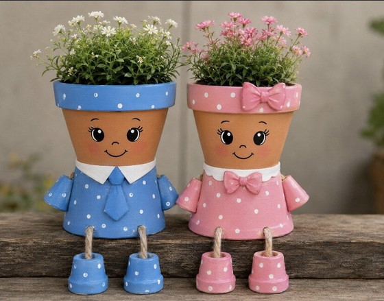 Image 1 of 🌺Statuette fatte a mano in vasi di fiori🌺