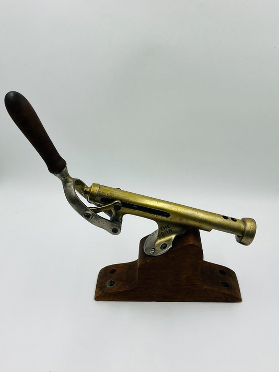 Cavatappi da Banco "The Don" in Ottone – 1903 – Cornelius Chambers, Accessori da tavola (photo 5 of 14)
