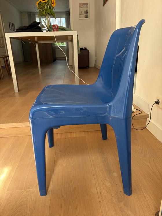 Image 1 of Chaise design en plastique bleu Schröder & Henzelmann