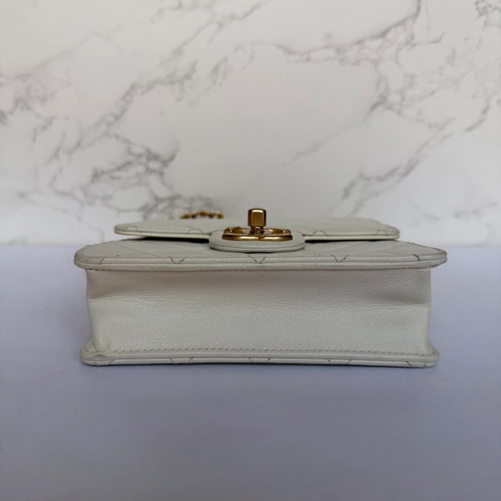 Chanel chic pearl flap bag – Sacs a bandouliere, Cuir (photo 16 of 20)