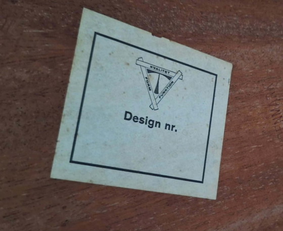 Tavolino da caffè vintage Mid-Century, design originale😍, Tavolini da caffè, Legno, Marrone, Scandinavian (foto 5 di 7)