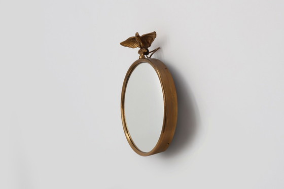 Image 1 of Petit miroir convexe décoratif doré de style Empire avec aigle, France
