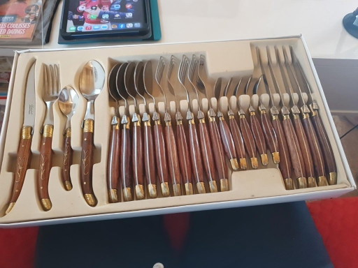 24-Piece Cutlery Set – New Cutlery in Box