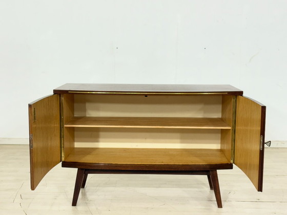 Image 1 of Commode uit het midden van de 20e eeuw / Woonkamerkast / Dressoir uit de jaren 60