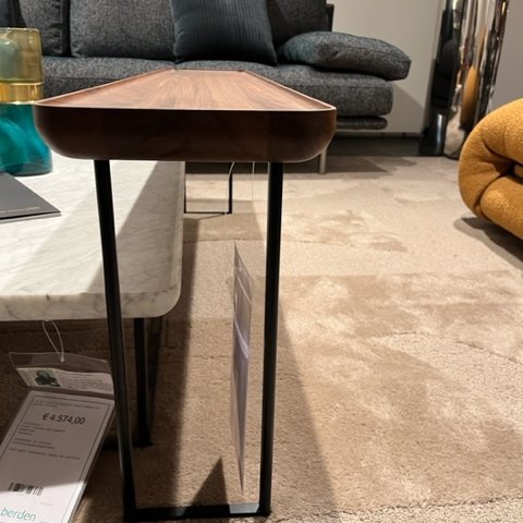 Image 1 of Mesa auxiliar Cassina Torei