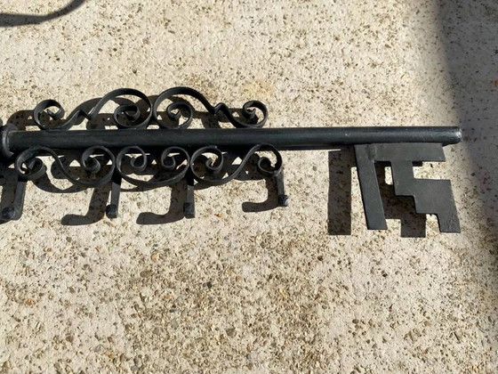 Image 1 of Schlüsselförmiger Schlüsselhalter und Garderobenständer aus Schmiedeeisen