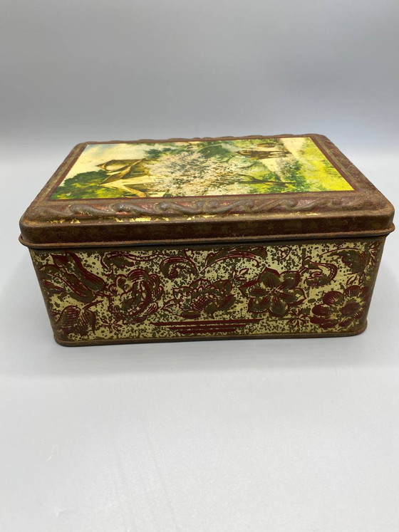 Lithographed tin box – Spring pastoral scene – Montpellier – Early 20th century – Decorative Objects (photo 3 of 7)