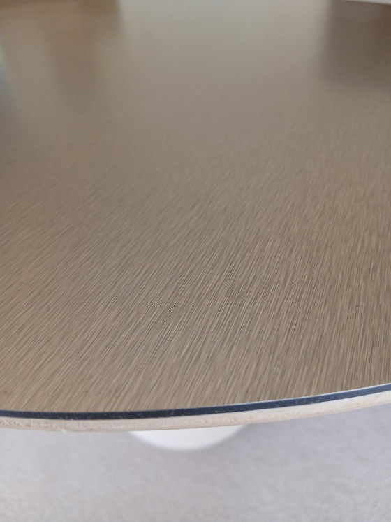 Image 1 of Table basse avec base en céramique et plateau en Alupanel (Pièce unique)