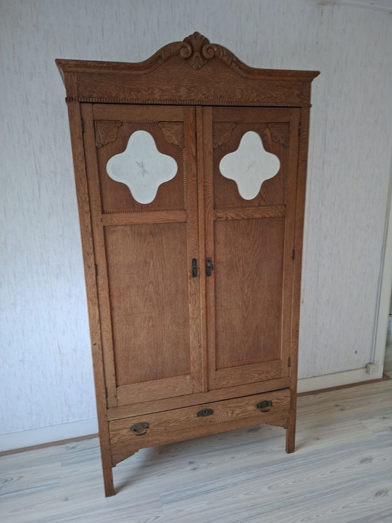 Armadio antico in rovere con intagli ornamentali, Mobili contenitori, Legno, Ottone, Marrone (foto 4 di 5)