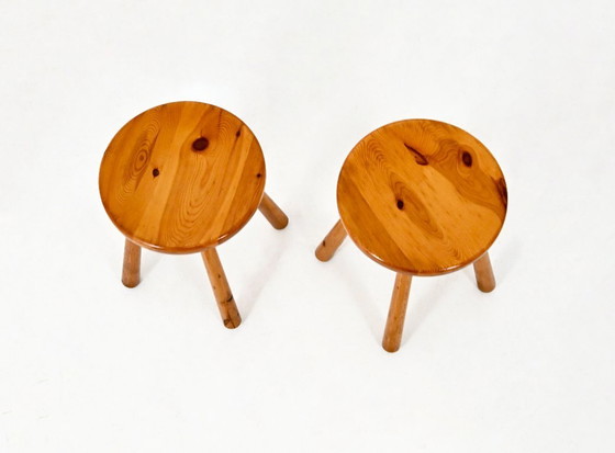 Image 1 of Taburetes de Charlotte Perriand para Les Arcs, década de 1960, juego de 2