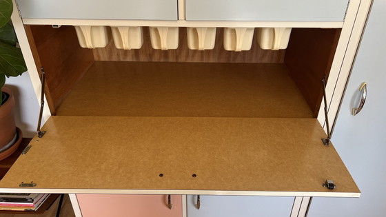 Image 1 of Vintage Original Tielsa Duitse Keukenkast Pastel | Kast