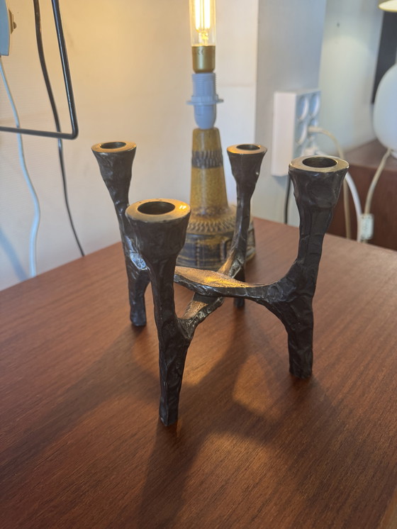 Image 1 of Brutalistischer 4-Arm-Kerzenhalter - Skulpturaler Bronze-Stil