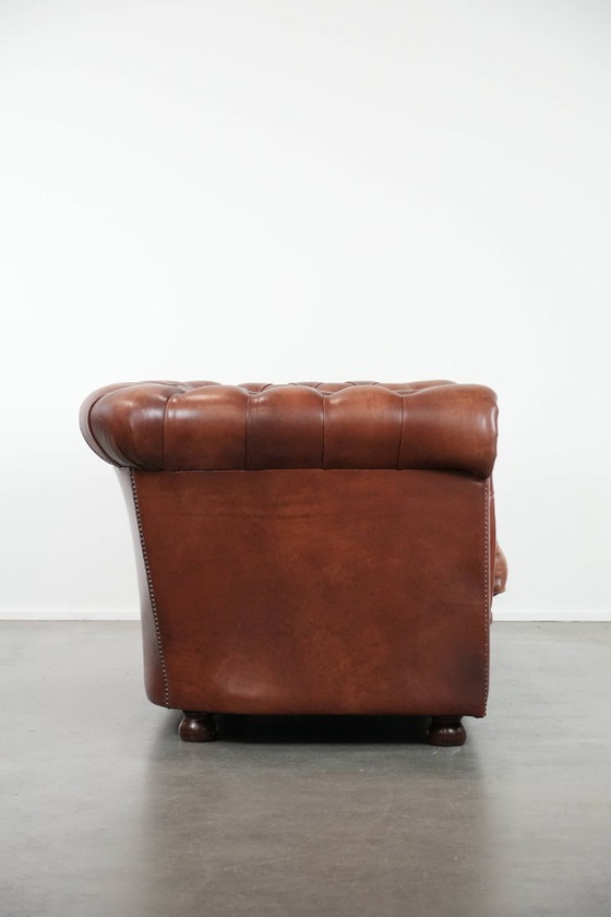 Image 1 of Sofá Chesterfield clásico de piel de vaca marrón de estilo inglés