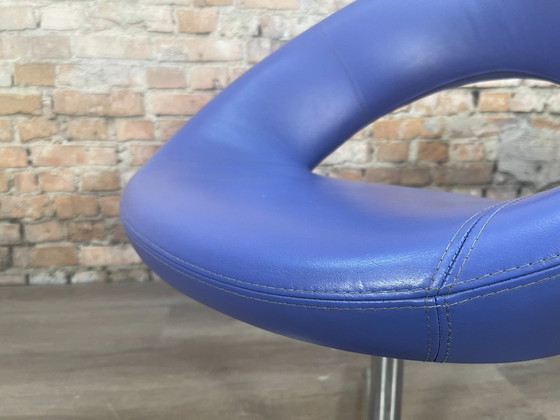 Image 1 of Artifort Nina Purple