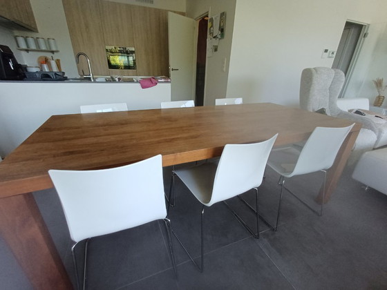 Image 1 of Table de salle à manger 2m10 par 90cm