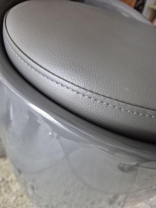 Pouf pop antraciet van La Chaise Longue