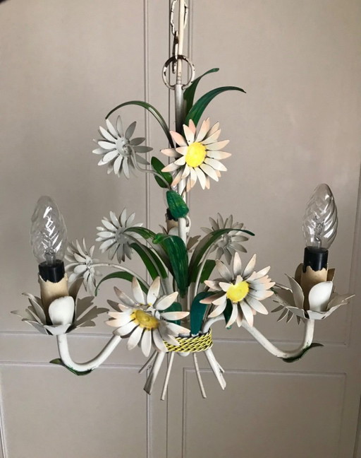 bouquet de marguerites émaillé romantique des années 1950