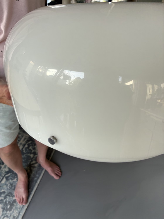 Image 1 of Lampada a sospensione vintage Harvey Guzzini Big Bud. In ottime condizioni.